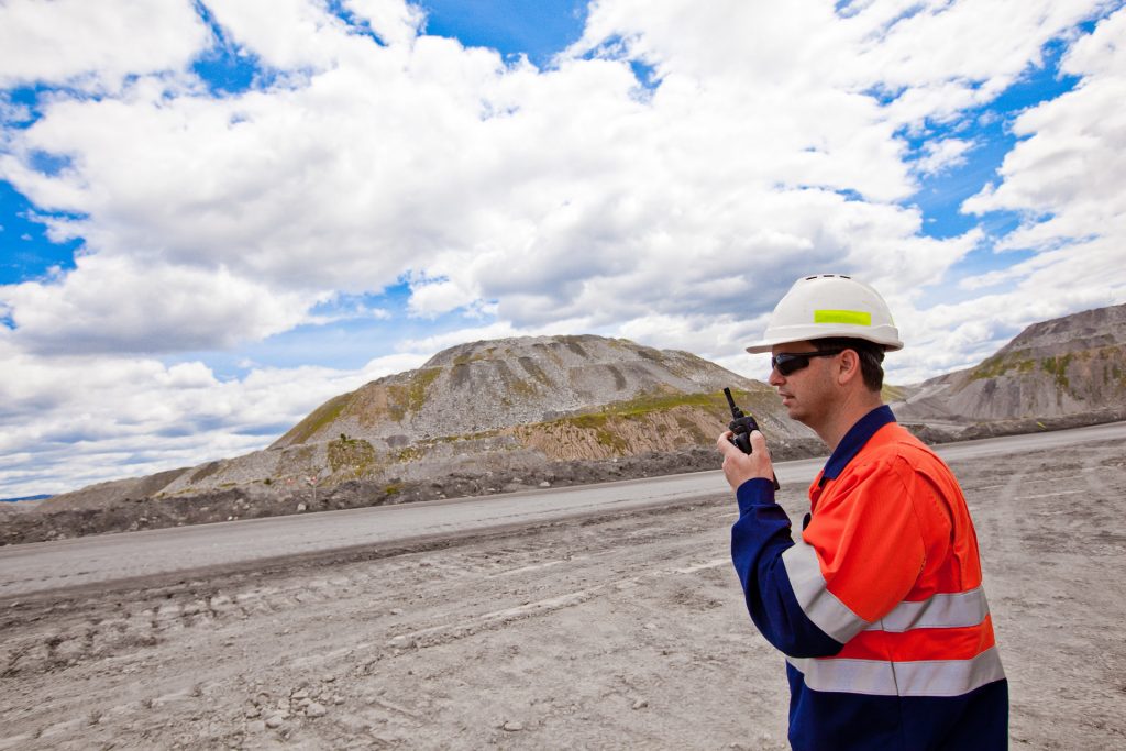 mining, oilsands, oil & gas, Motorola, two way radio,
